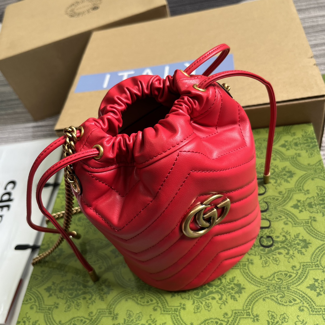 配套齊全GG Marmont系列Gucci原單包包紅色水桶包