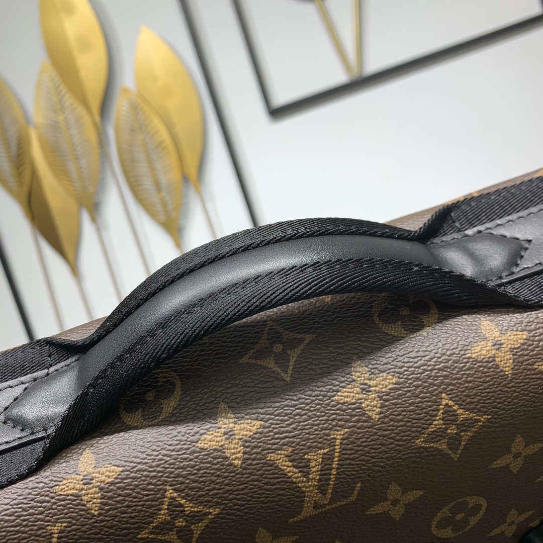 頂級高仿LV路易威登Monogram Macassar 男裝單肩包郵差包