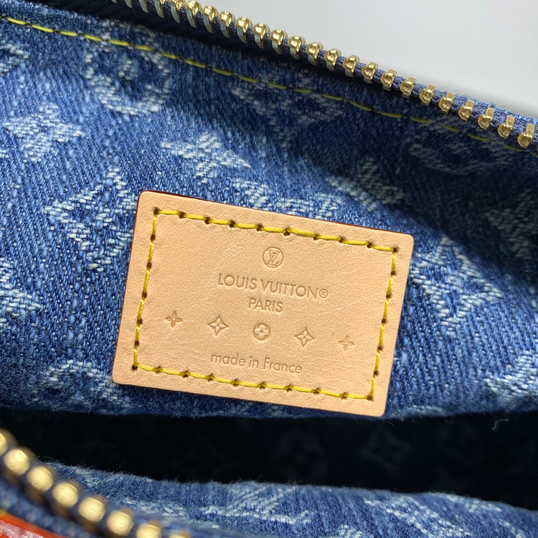 Hills Pochette 手提包路易威登包包高仿Monogram Denim 帆布M82949