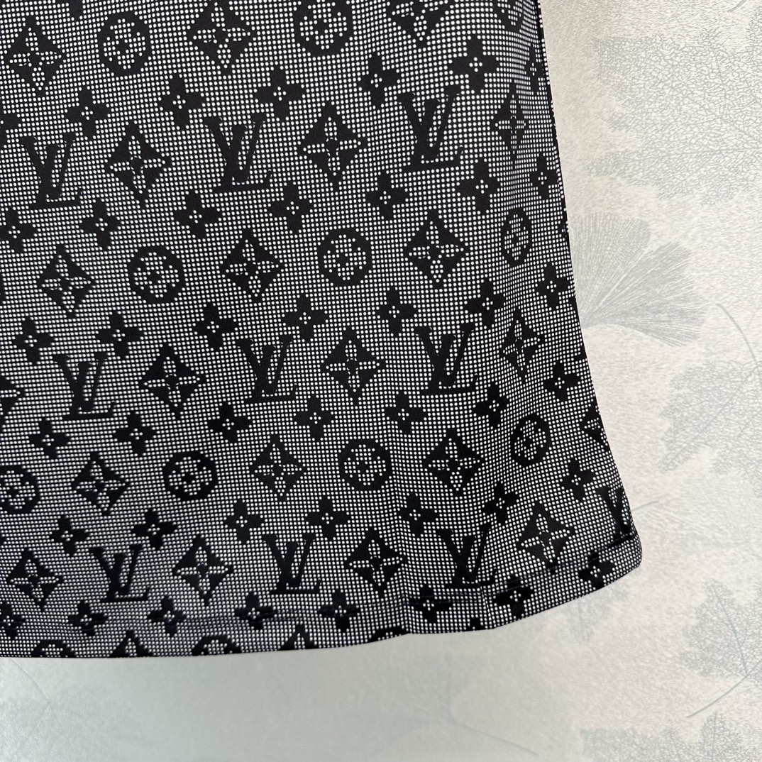 路易威登頂級高仿Monogram老花字母短袖T恤女款