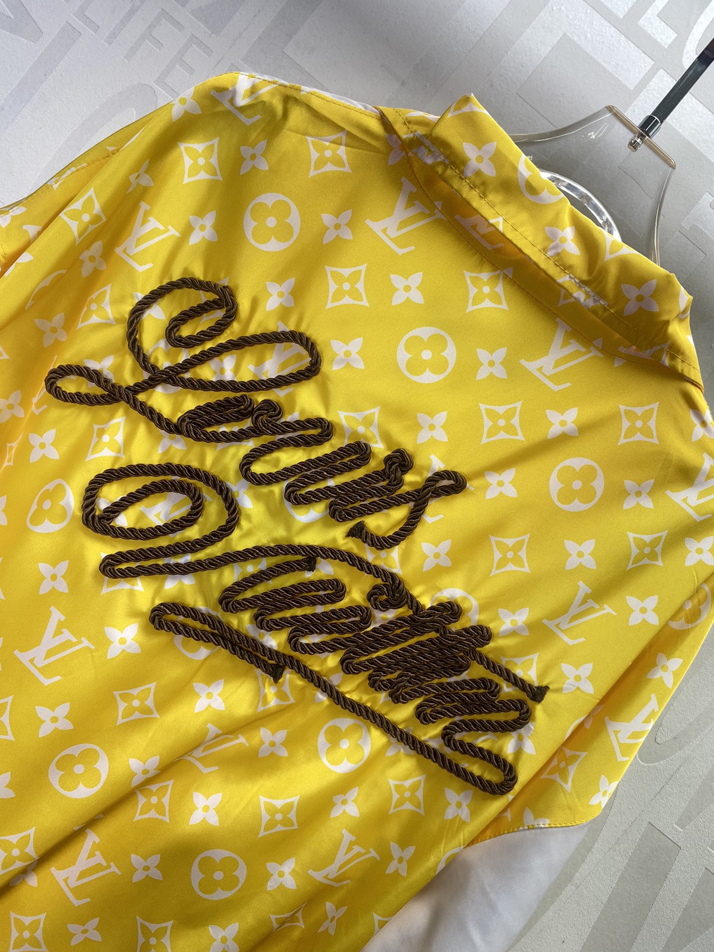 路易威登高仿LV拼色防曬服套裝多功能衣服 女款外套 超年輕時尚