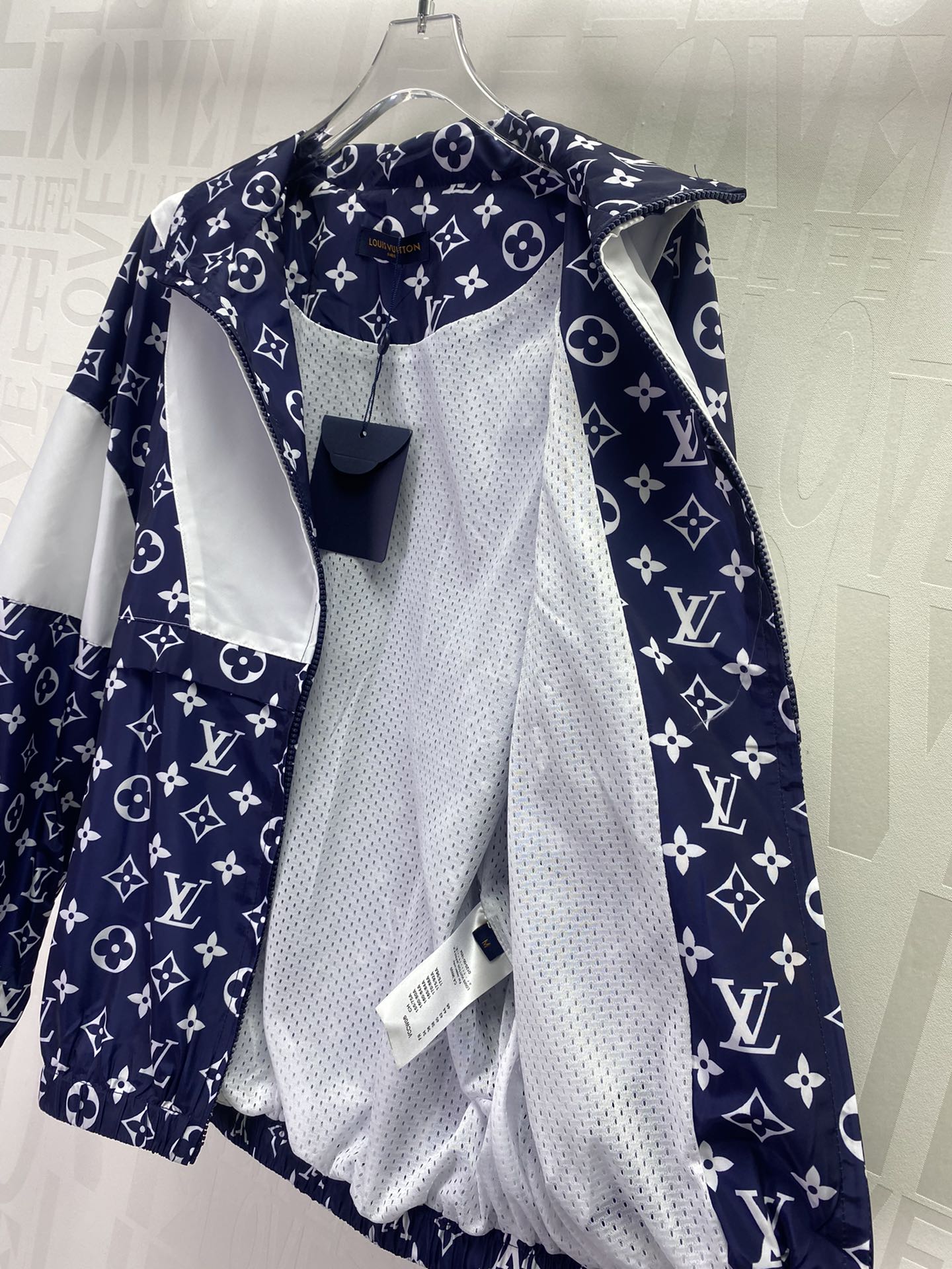 多功能防曬功能路易威登LV高仿Monograw印花裝補套裝女款衣服薄外套