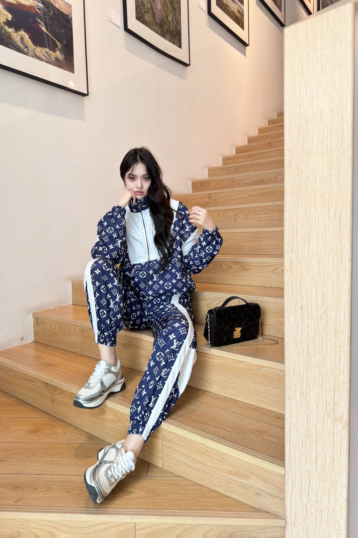 多功能防曬功能路易威登LV高仿Monograw印花裝補套裝女款衣服薄外套