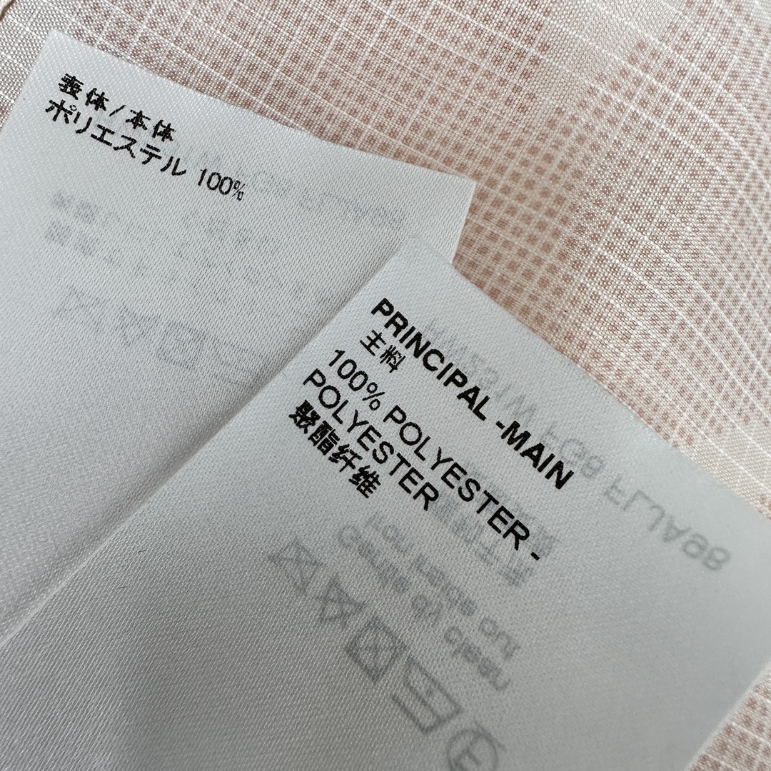 路易威登新品上架高仿老花防曬外套薄款女款連帽衣服