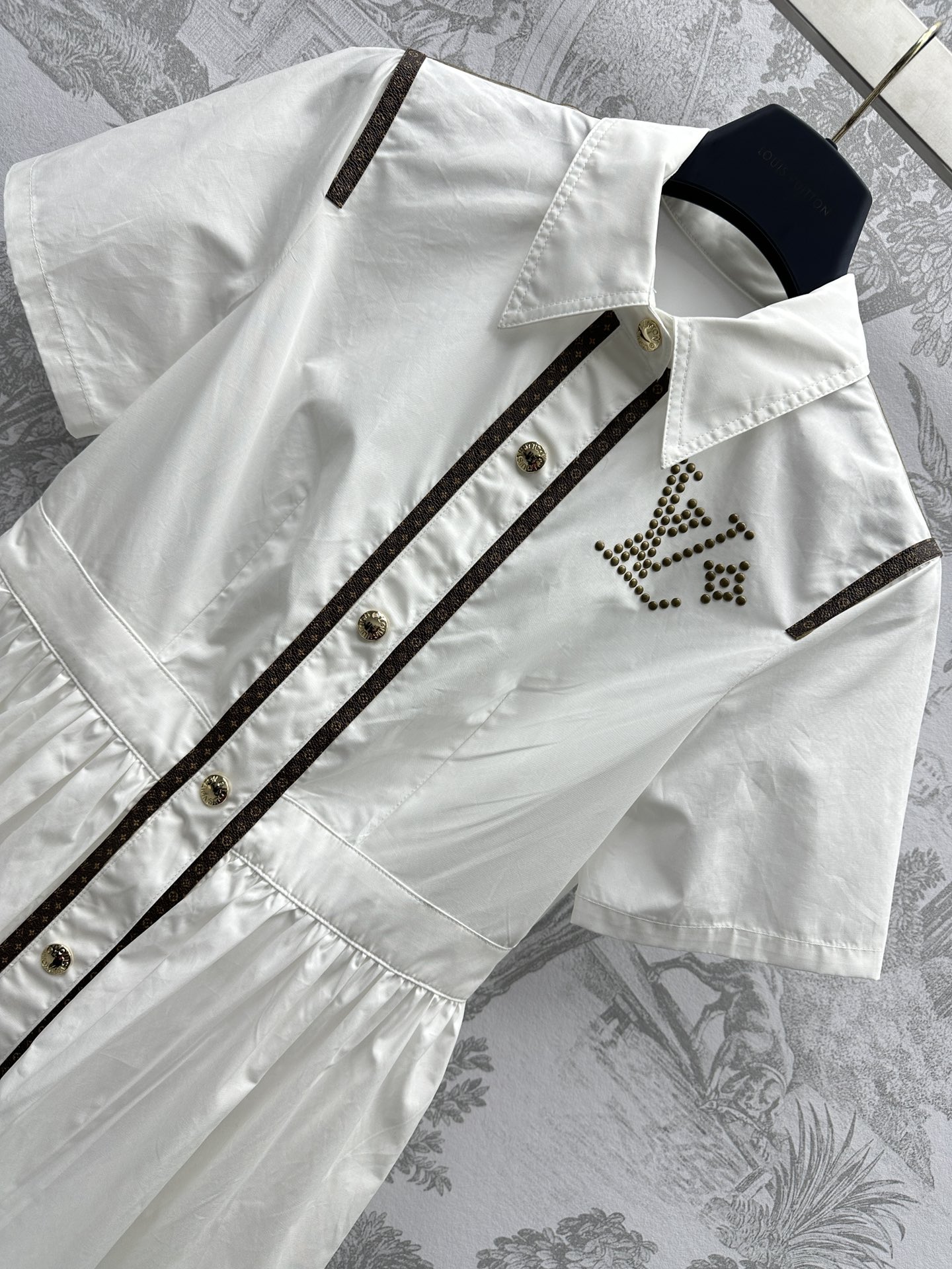 最高版本頂級原單LV重工唐磚襯衣連衣裙 女款奢侈品衣服