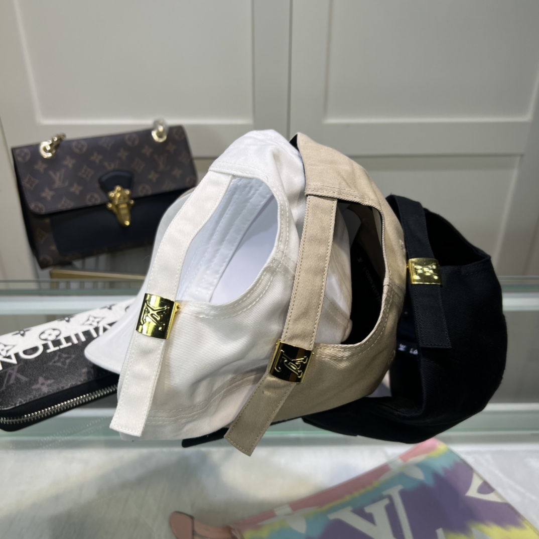專櫃同步路易威登LV高仿刺繡棒球帽簡單大方鴨舌帽