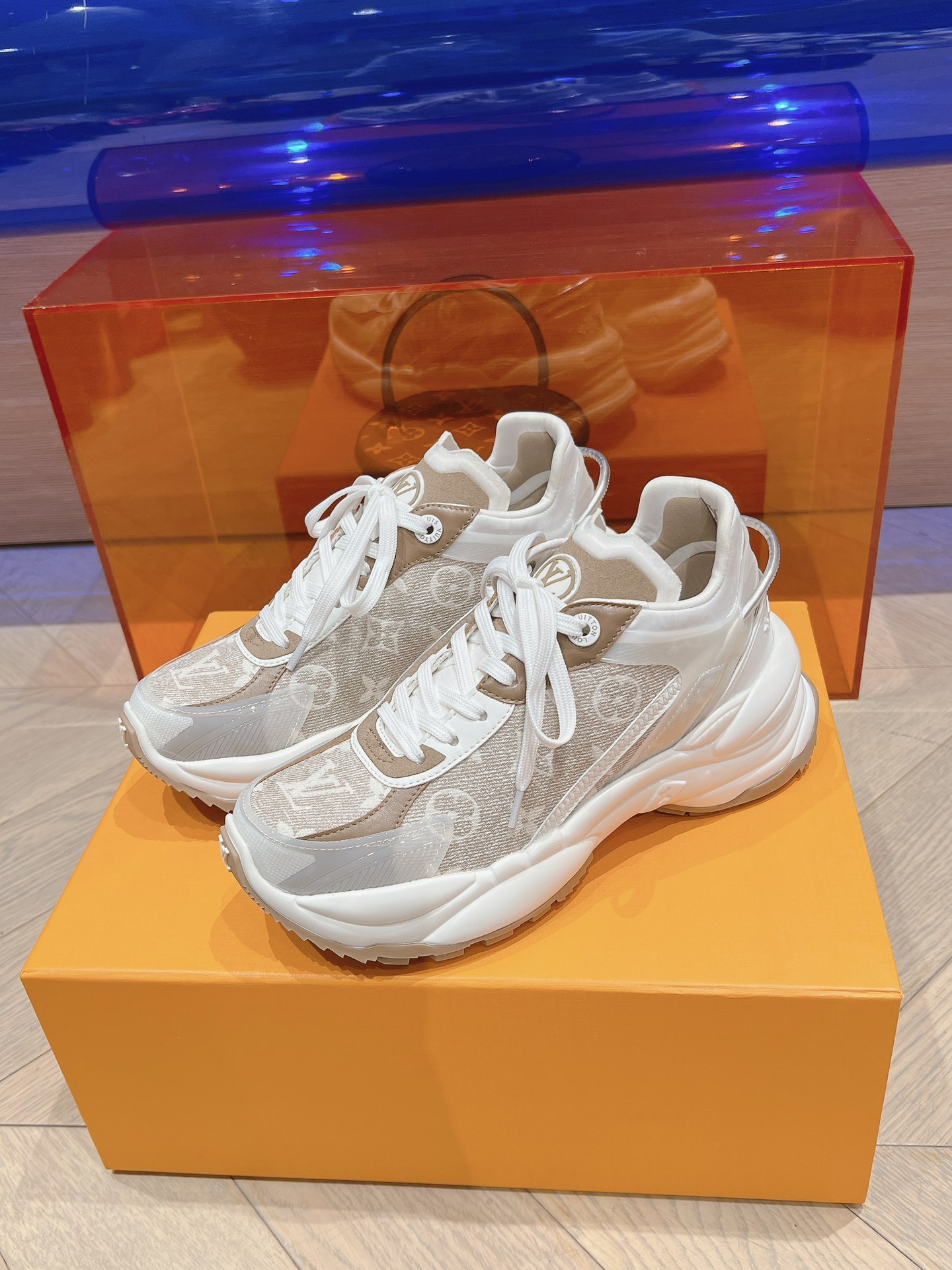 LOUIS VUITTON路易威登1:1复刻2024新品运动休闲鞋