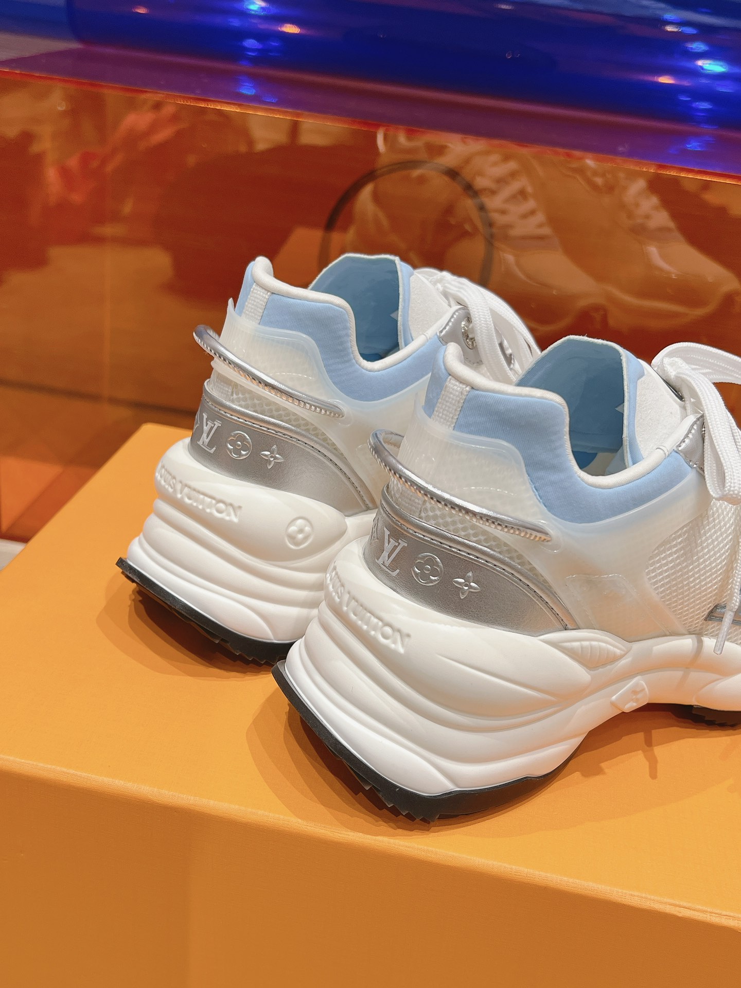 LOUIS VUITTON路易威登1:1复刻2024新品运动休闲鞋