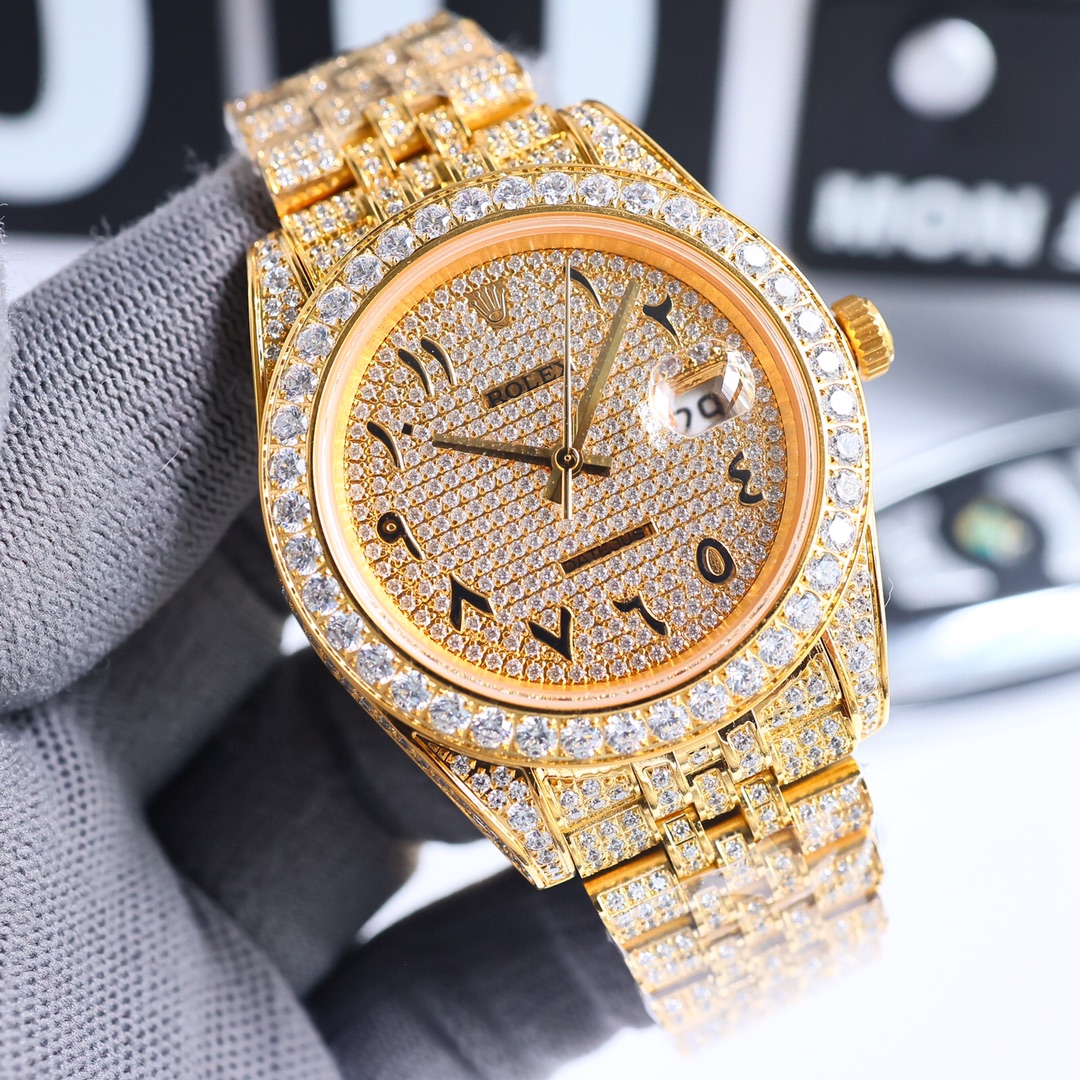 三珠鋼帶的 五珠鋼帶頂級高仿勞力士ROLEX金色晚報8215機芯