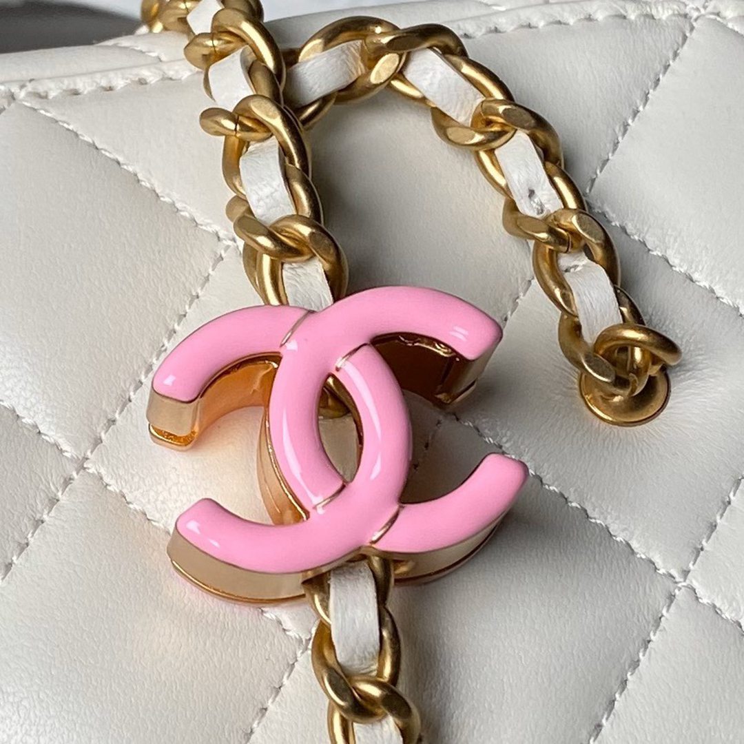 CHANEL香奈兒頂級新品女士羊皮化妝包單肩包mini形狀