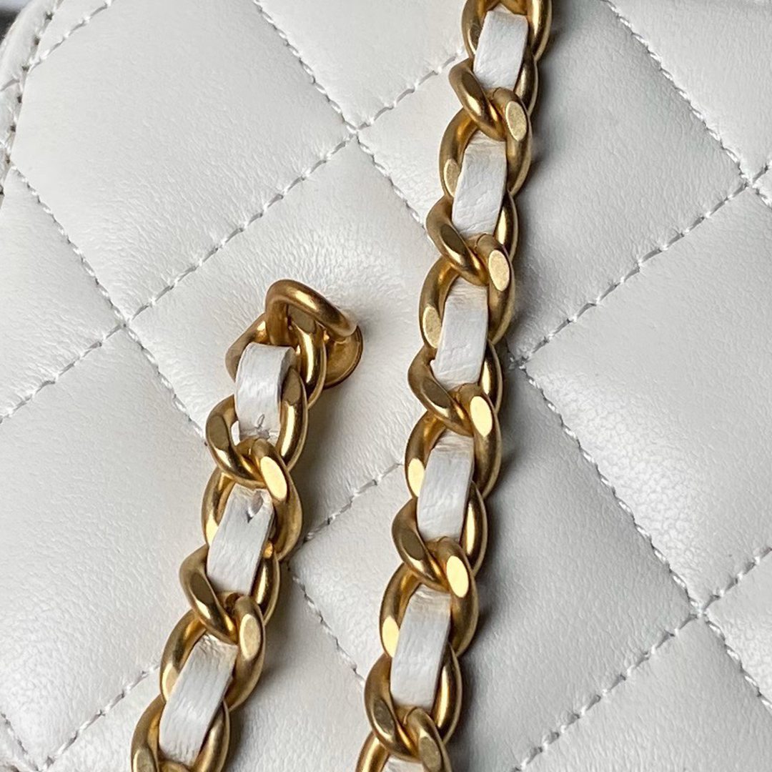 CHANEL香奈兒頂級新品女士羊皮化妝包單肩包mini形狀
