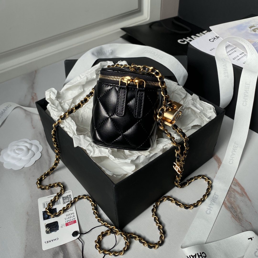 CHANEL2024新品A貨女款AP3940化妝包黑色包包