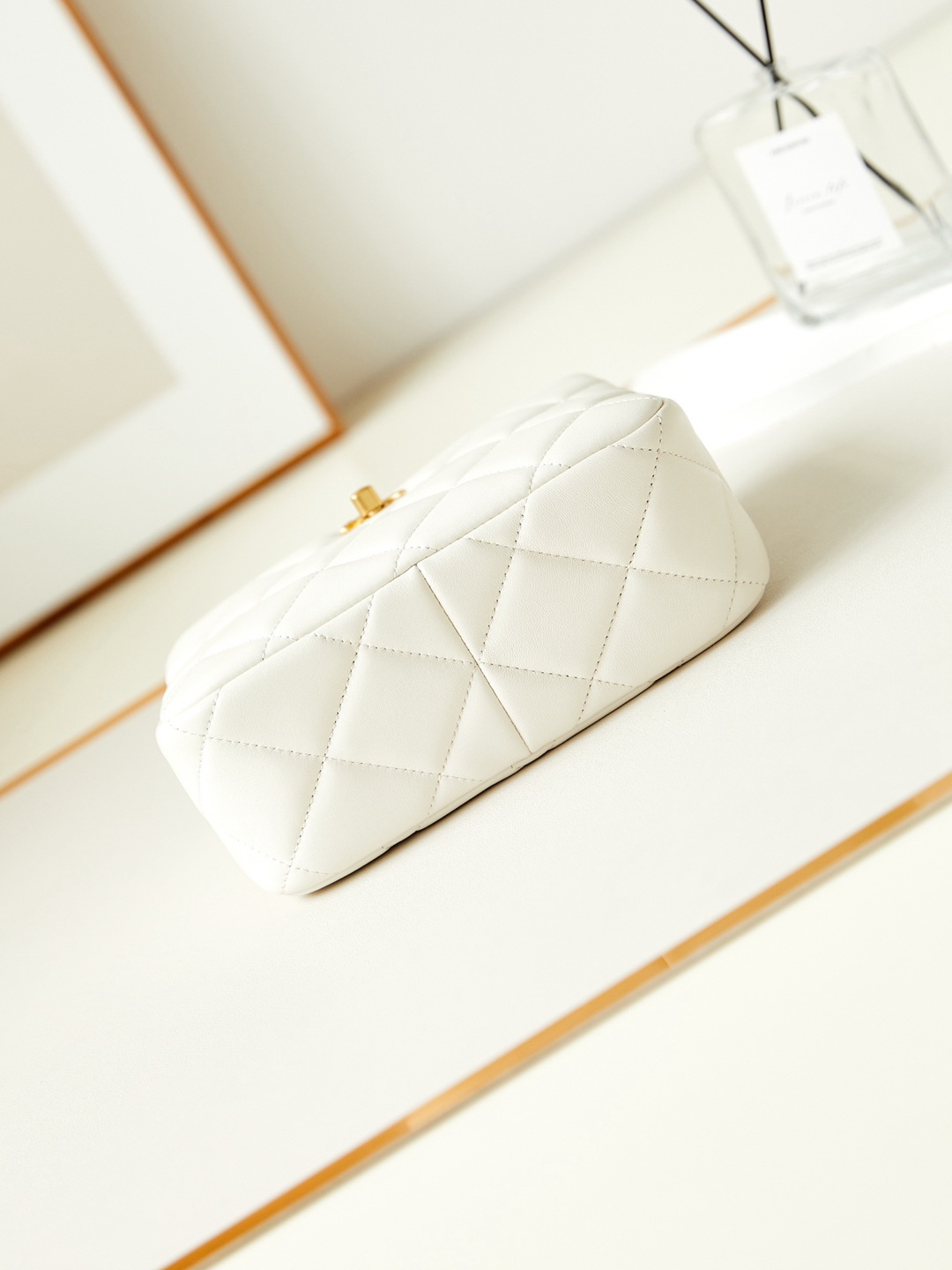 CHANEL頂級A貨獨特設計高仿珍珠白色手提包斜挎包 CF系列