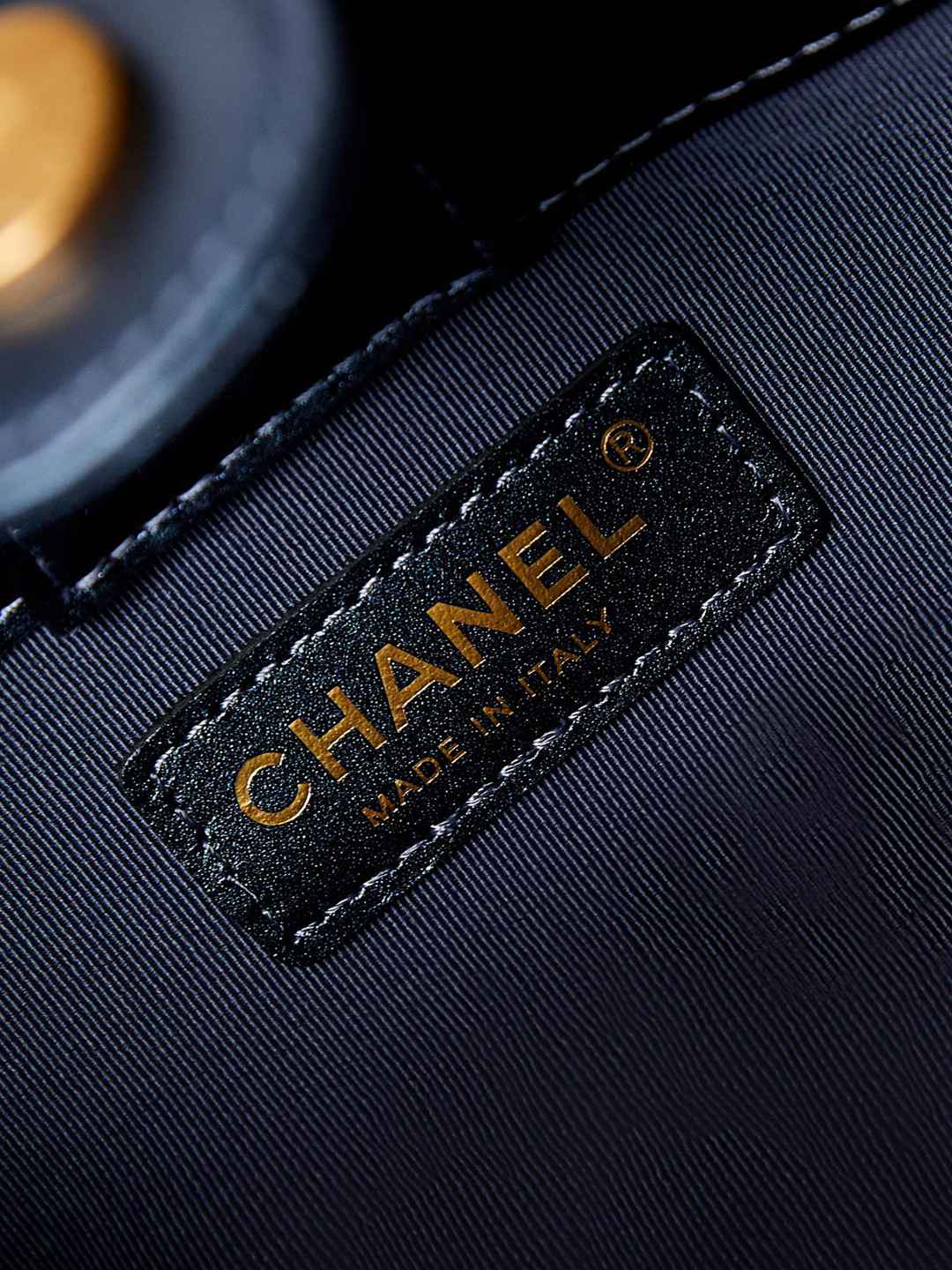 精仿原單CHANEL真皮單肩包腋下包藍色全套包装
