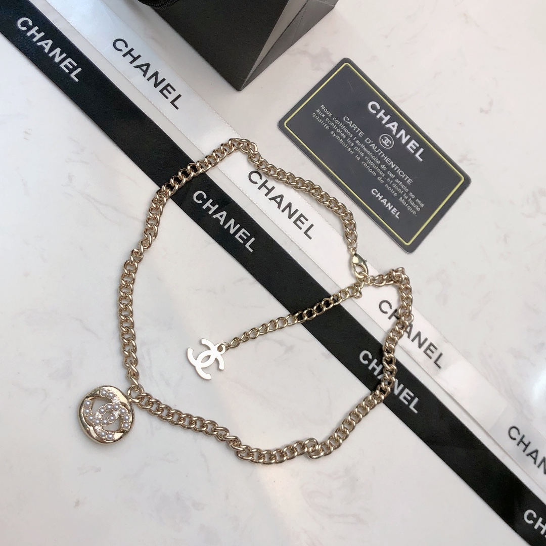 頂級高仿CHANEL香奈兒歐美奢侈品網站女款項鏈超級顯白