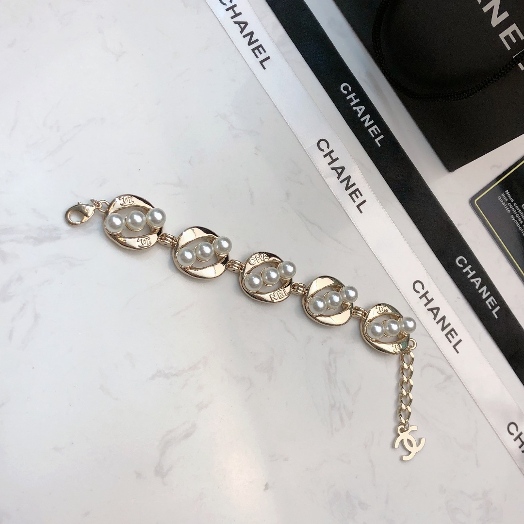 超級牛貨CHANEL香奈兒高仿手鏈 奢侈品網站 可批發零售