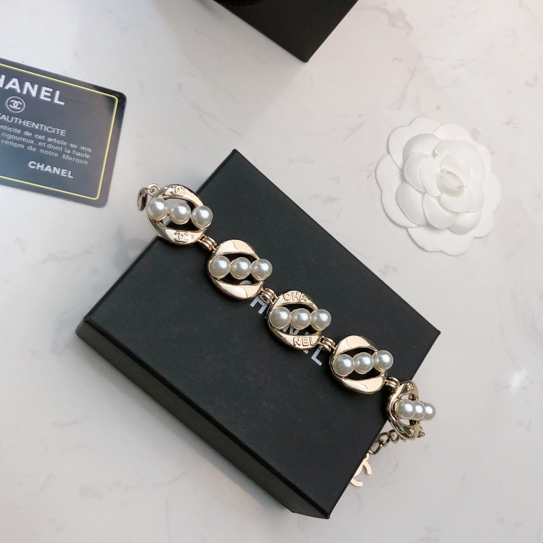 超級牛貨CHANEL香奈兒高仿手鏈 奢侈品網站 可批發零售