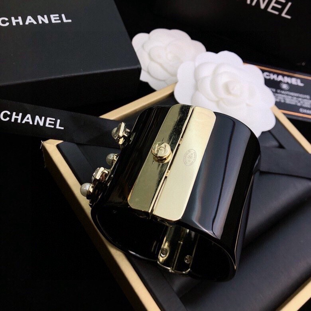 CHANEL新款透明logo手鐲 頂級原單一比一