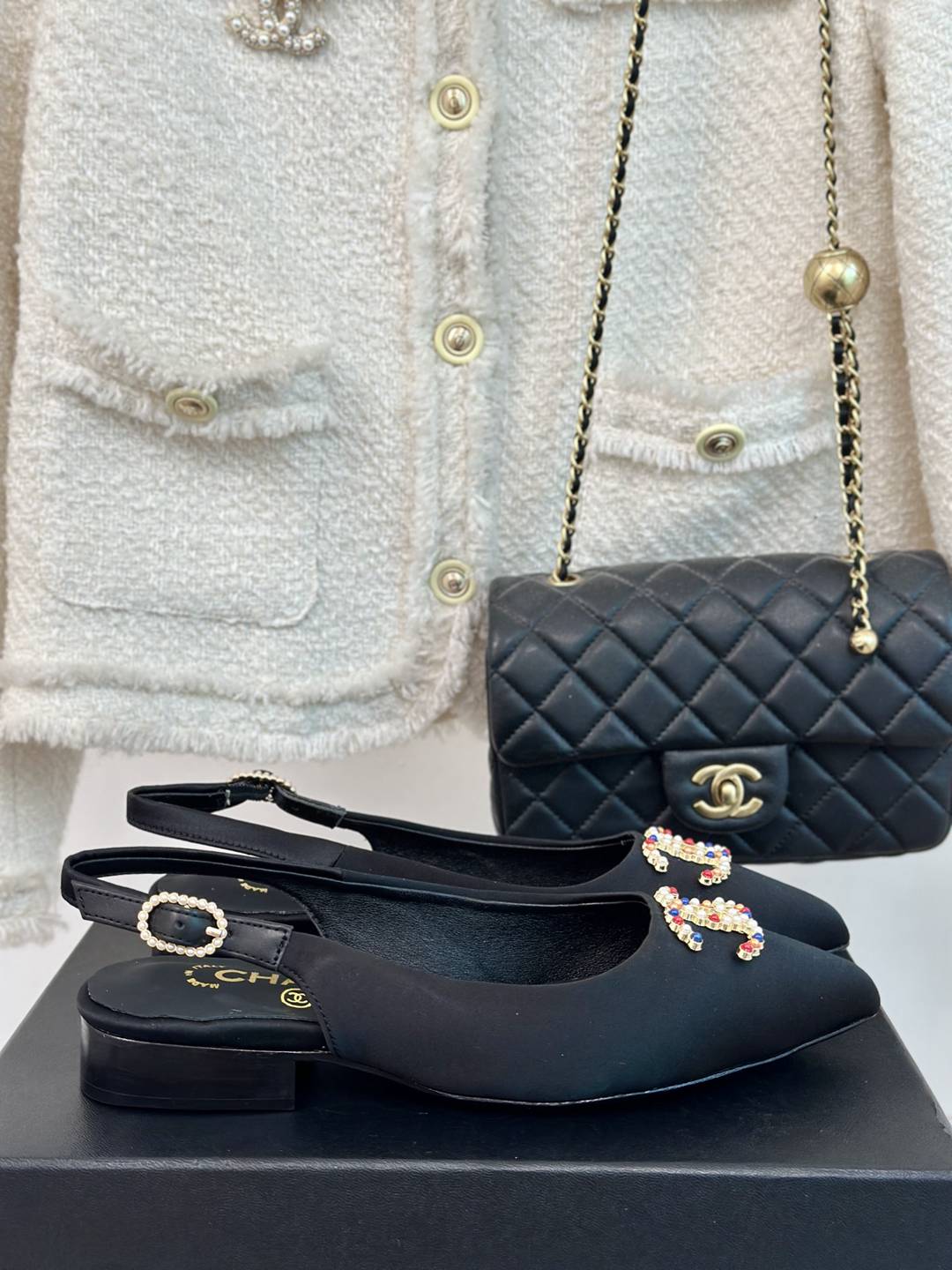 CHANEL香奈兒一比一意大利井口牛皮打底女款涼鞋休閒鞋 新品