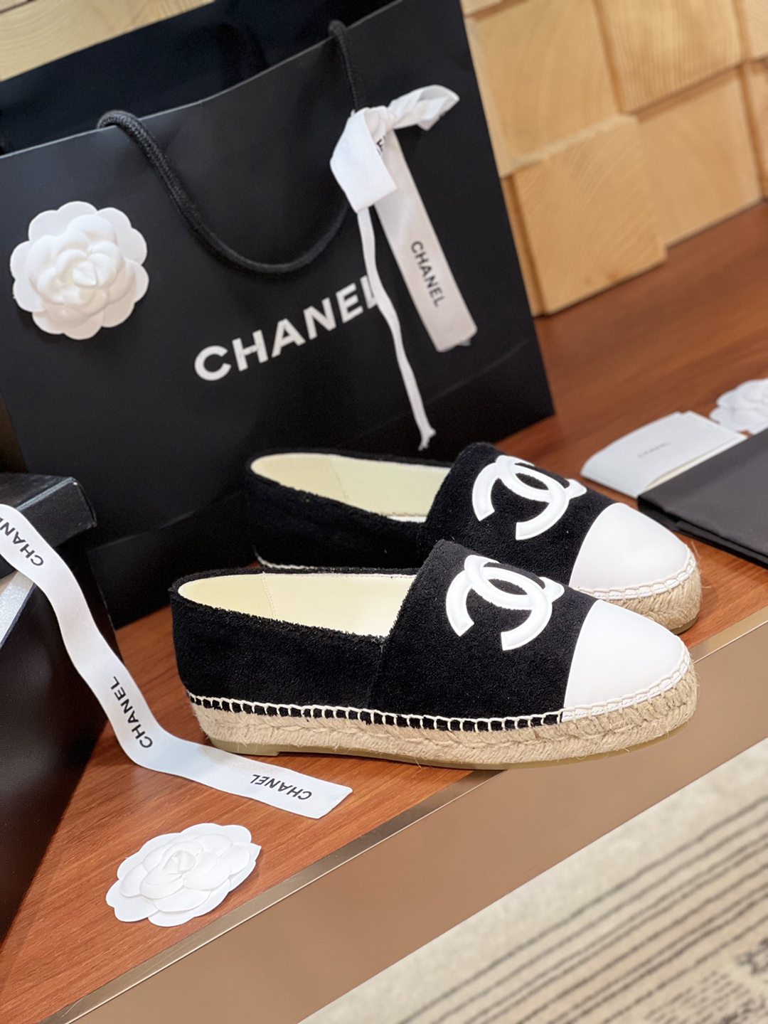 官網同步CHANEL高仿2024款加厚升級版本漁夫鞋