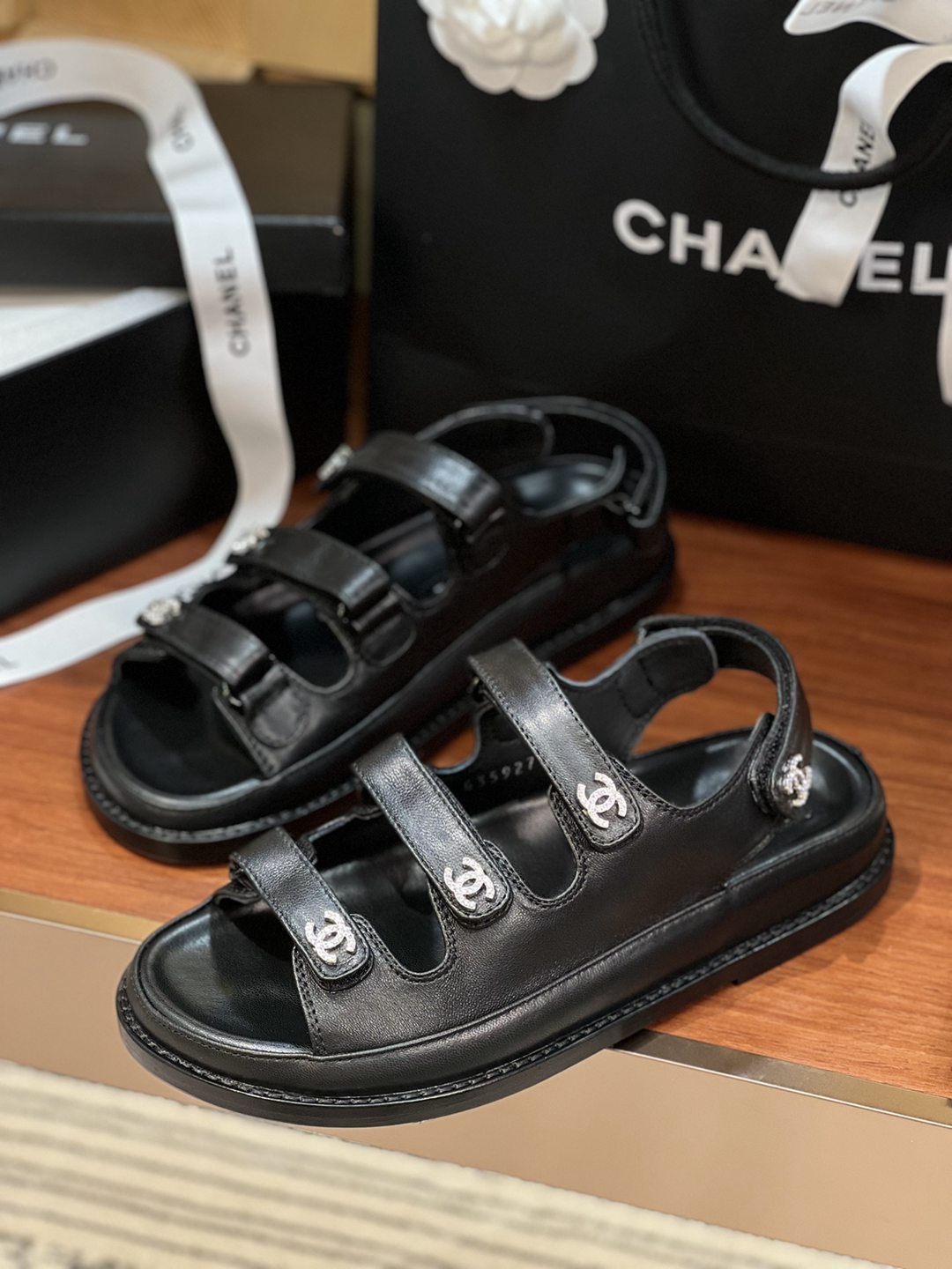 頂級原單CHANEL一比一休閒鞋 羊皮內裡沙灘鞋 運動休閒鞋