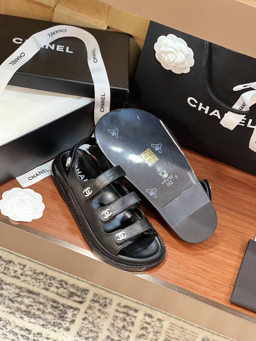 頂級原單CHANEL一比一休閒鞋 羊皮內裡沙灘鞋 運動休閒鞋