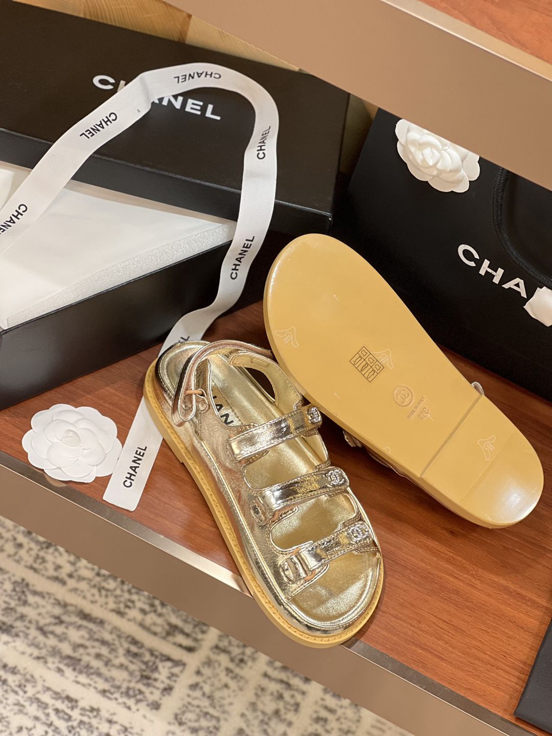 頂級設計CHANEL經典真皮休閒鞋 休閒時尚運動鞋 一比一