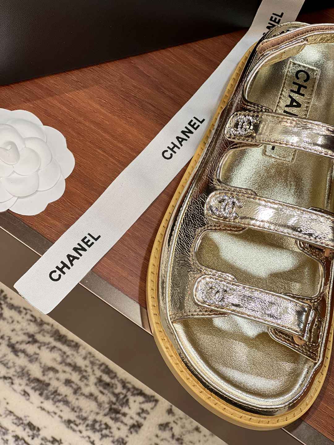 頂級設計CHANEL經典真皮休閒鞋 休閒時尚運動鞋 一比一
