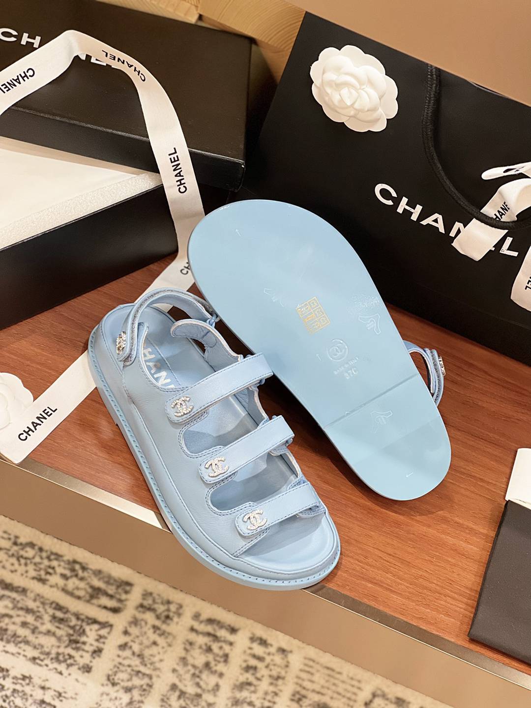 頂級A貨一比一原單CHANEL休閒時尚沙灘拖鞋