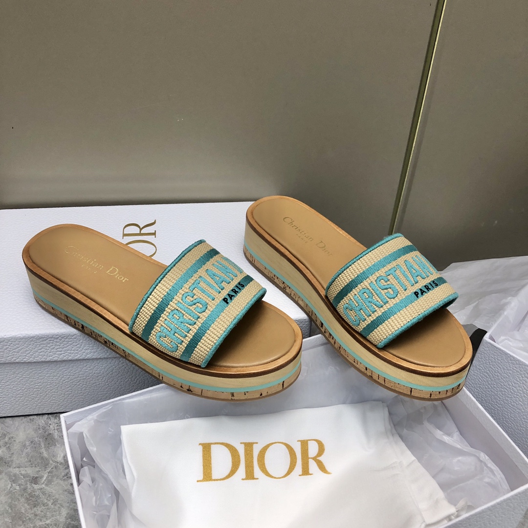 DIOR頂級一比一厚低木低涼鞋
