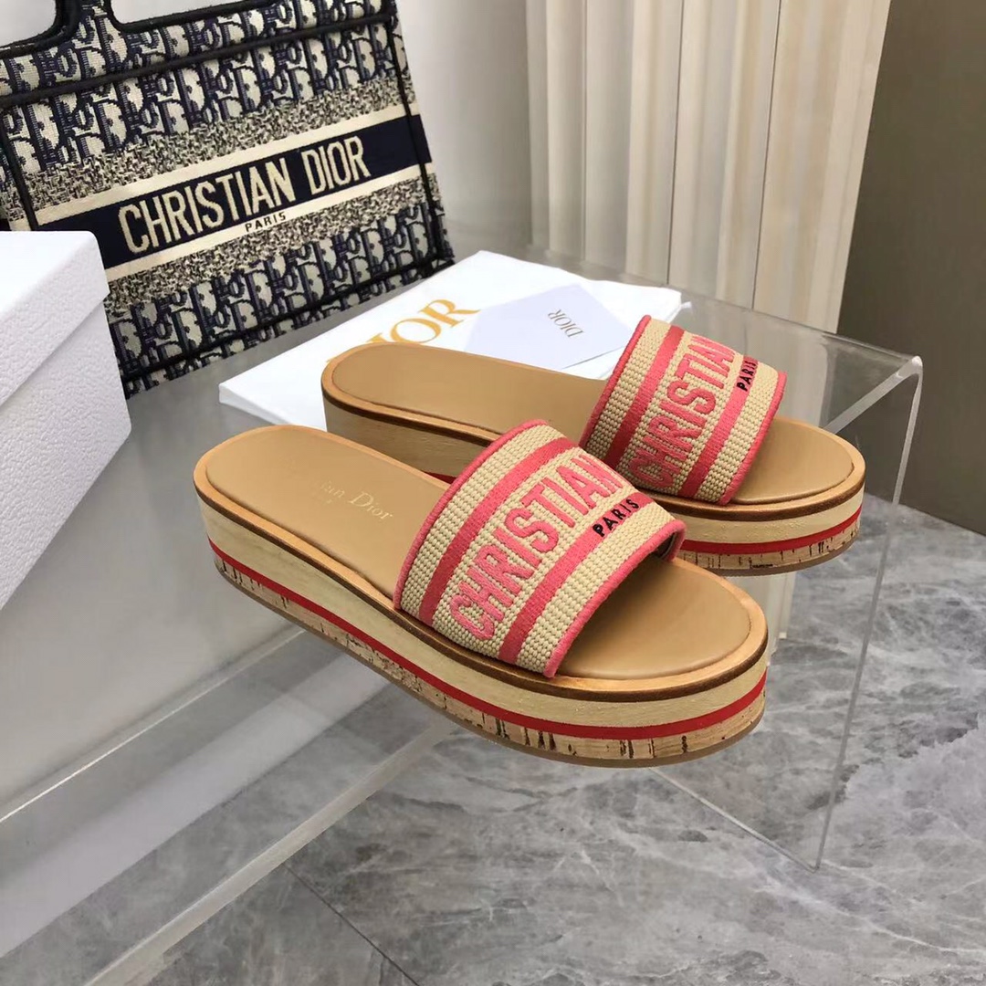 DIORA貨女款厚底木低涼鞋