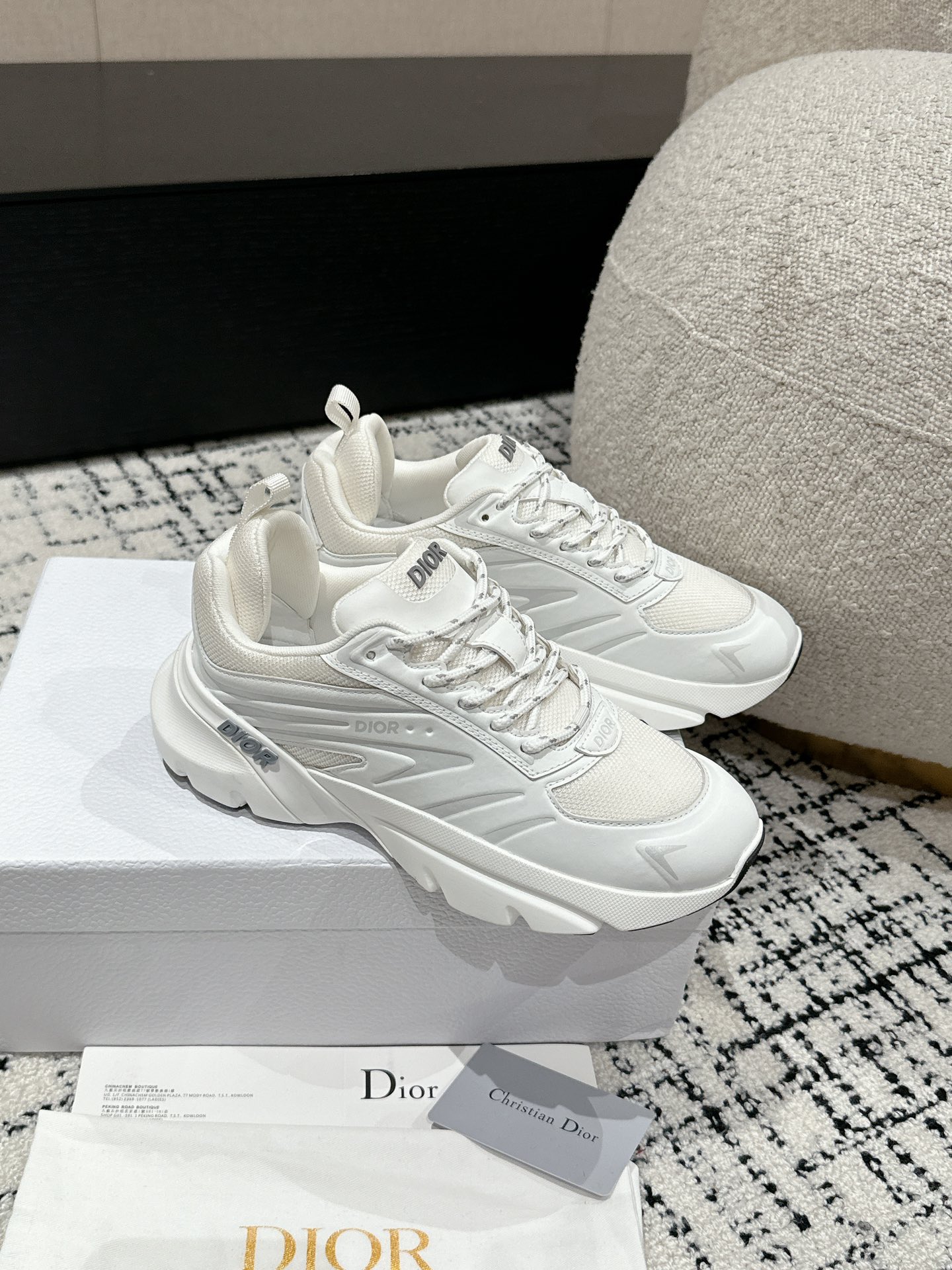 頂級原單專櫃同款DIOR老爹鞋運動鞋 白色