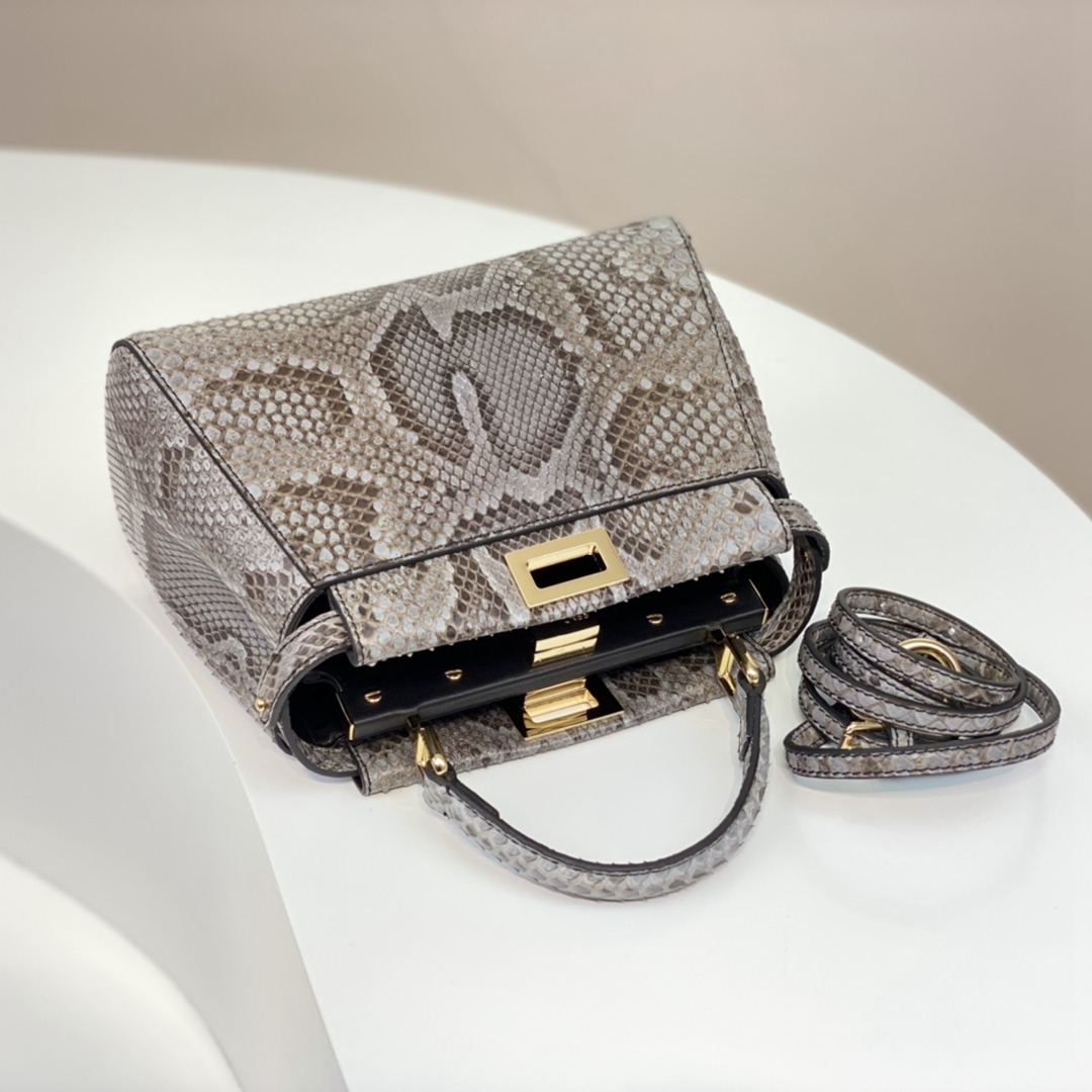 Fendi peekaboo 頂級一比一羊皮材質新品手提包女款包包