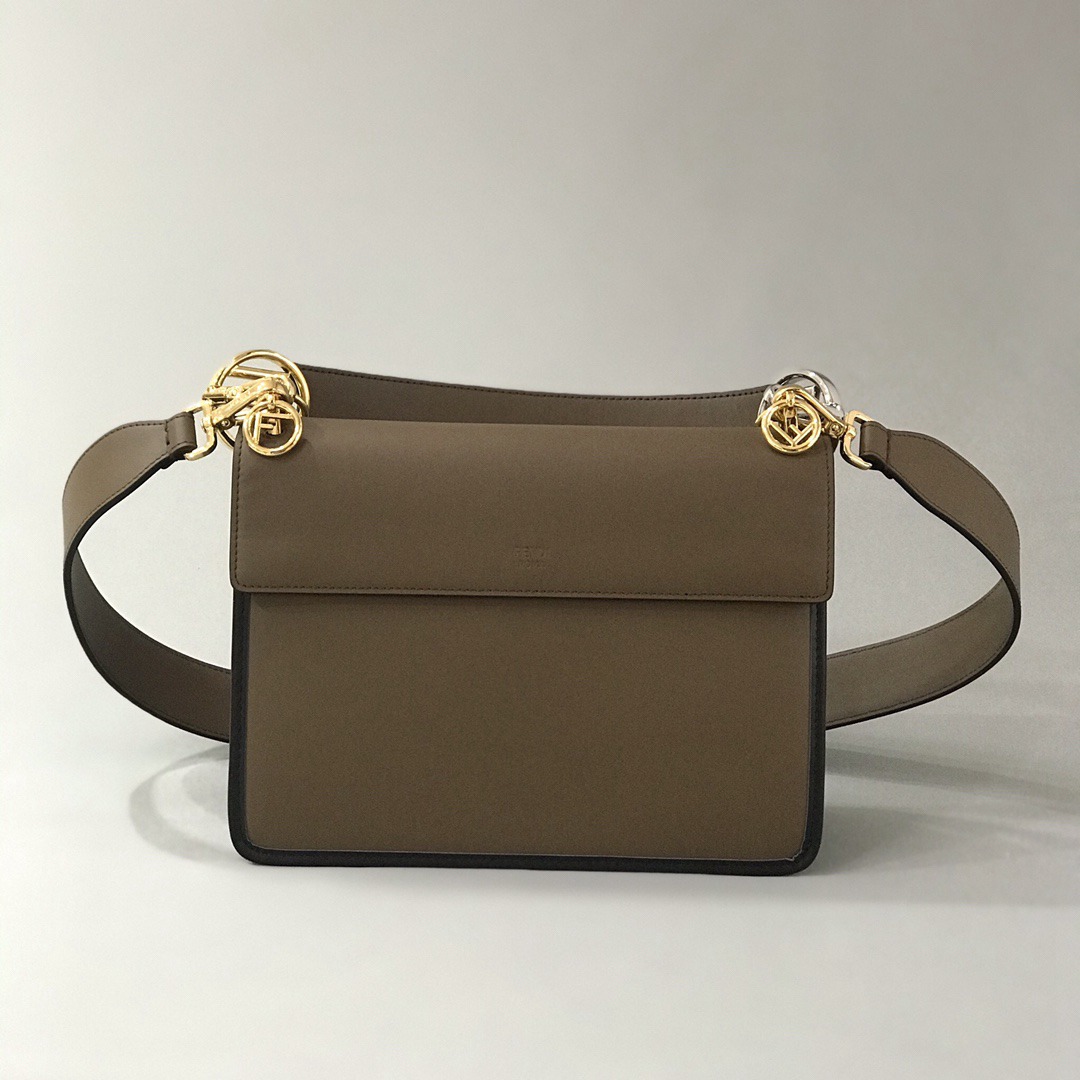 Fendi精仿原版牛皮包包斜挎包25CM