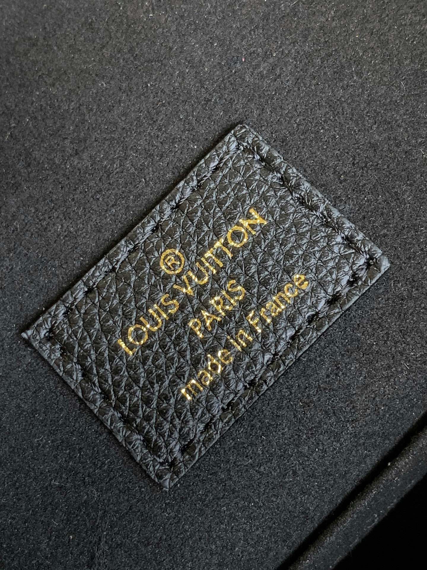 一比一復刻奢侈品路易威登LV頂級原單Backup雙肩包真皮包包