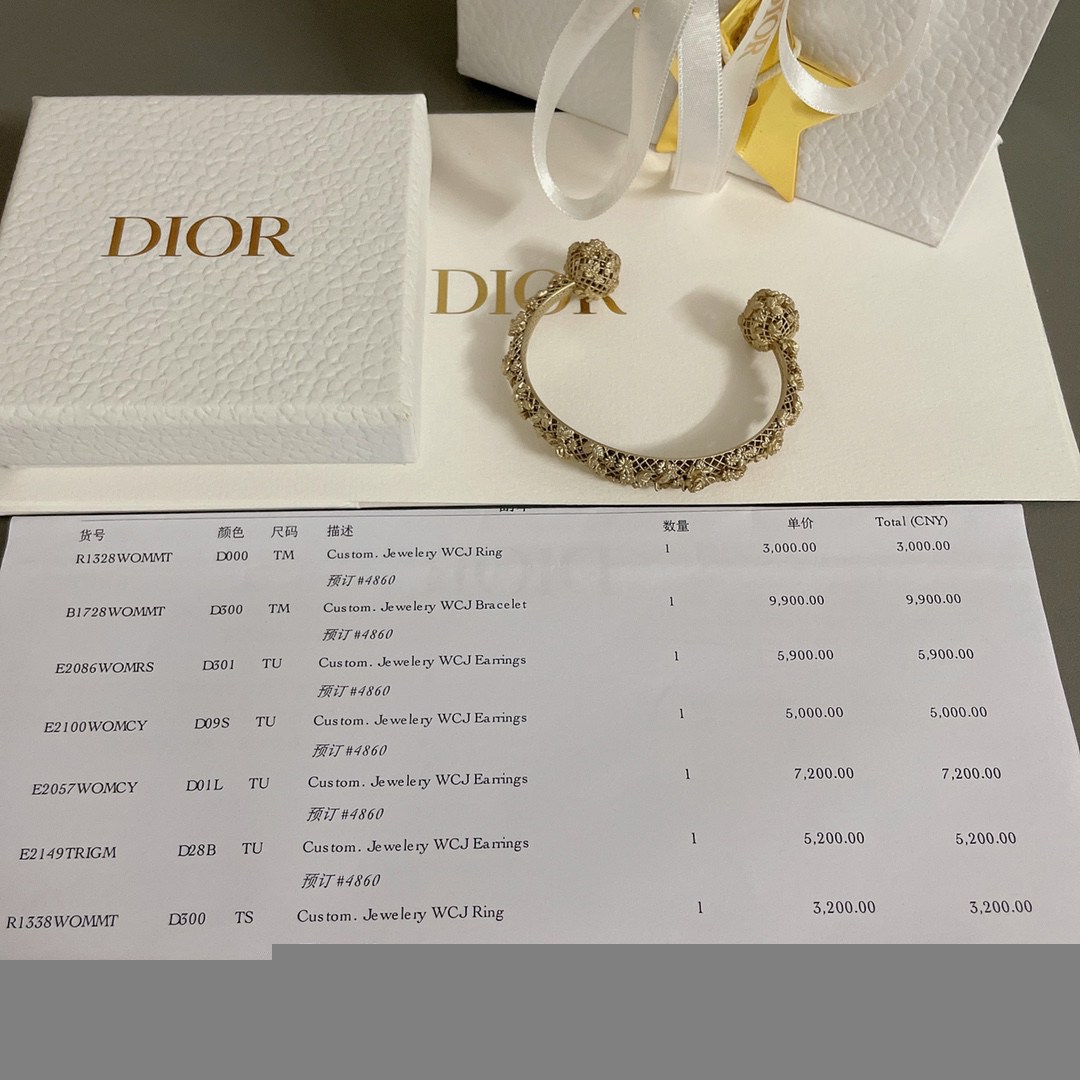 DIOR開口手鐲時尚走秀款高仿