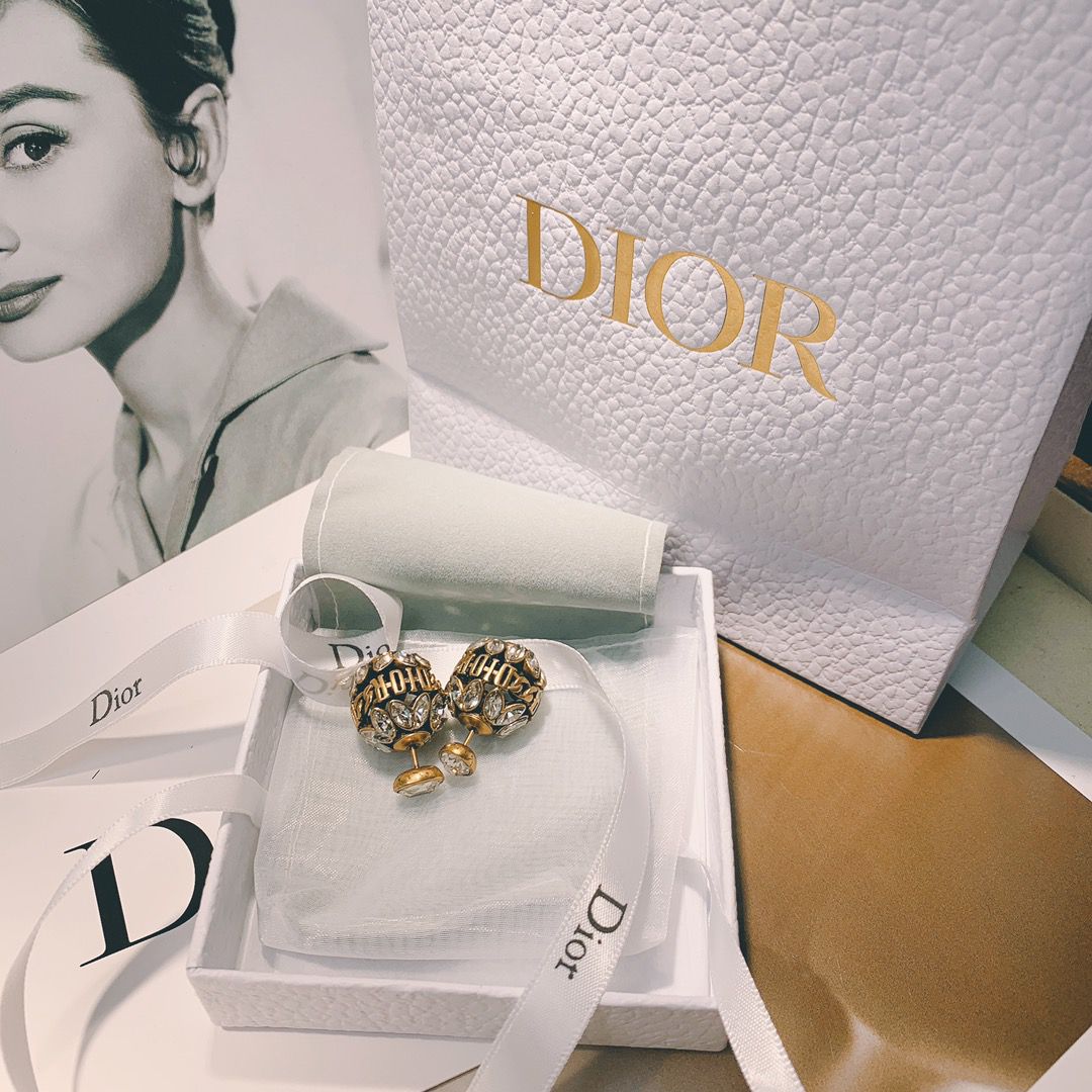 頂級A貨產本超級高昂DIOR水磚耳釘