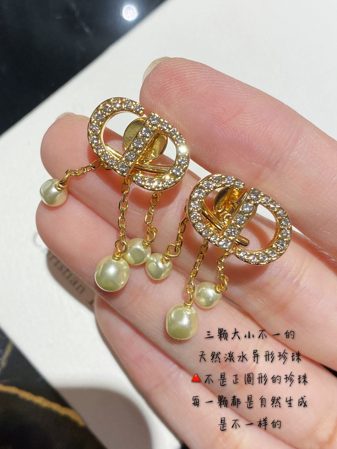 DIOR一比一復刻精品專櫃同步耳環