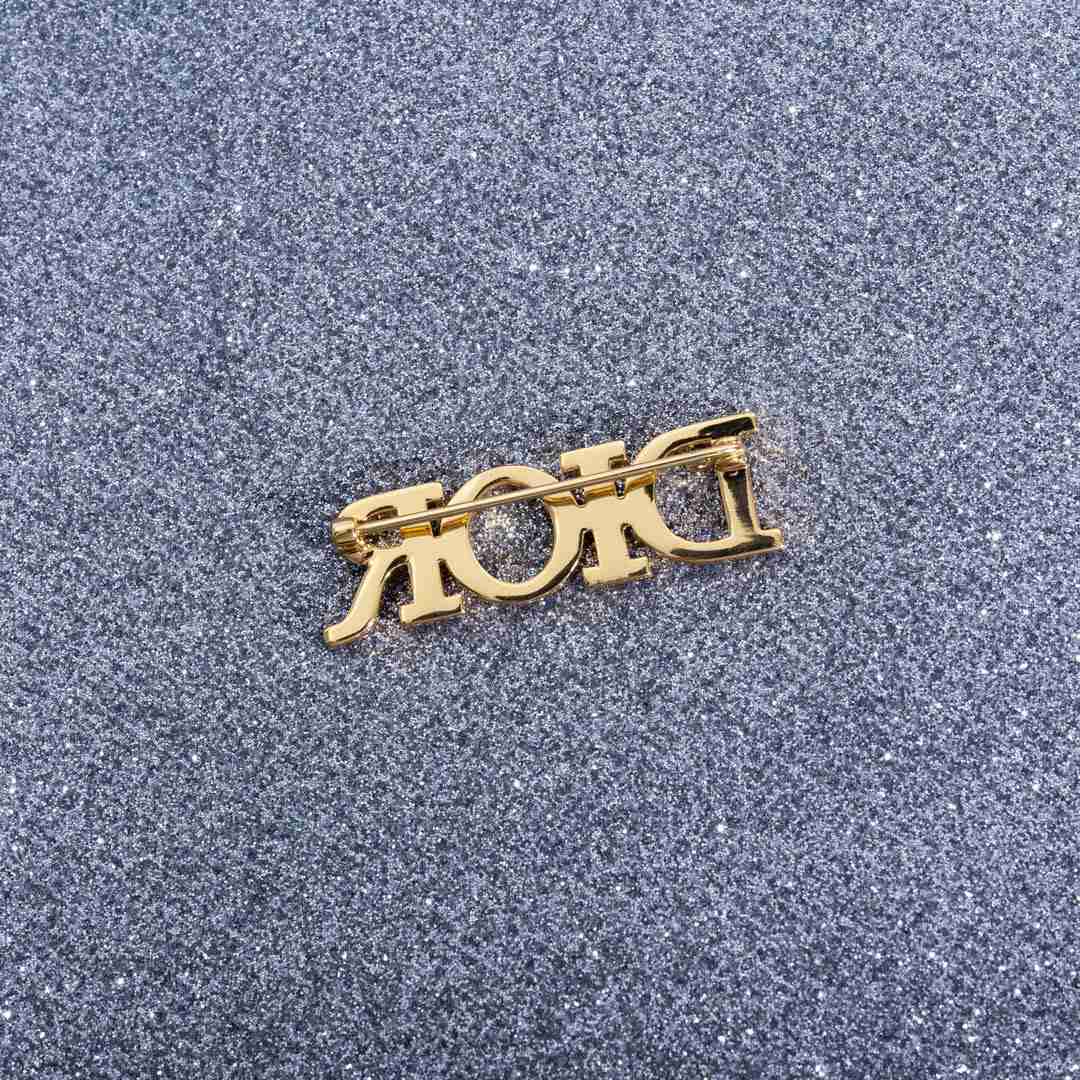 復刻奢侈品DIOR高仿胸針