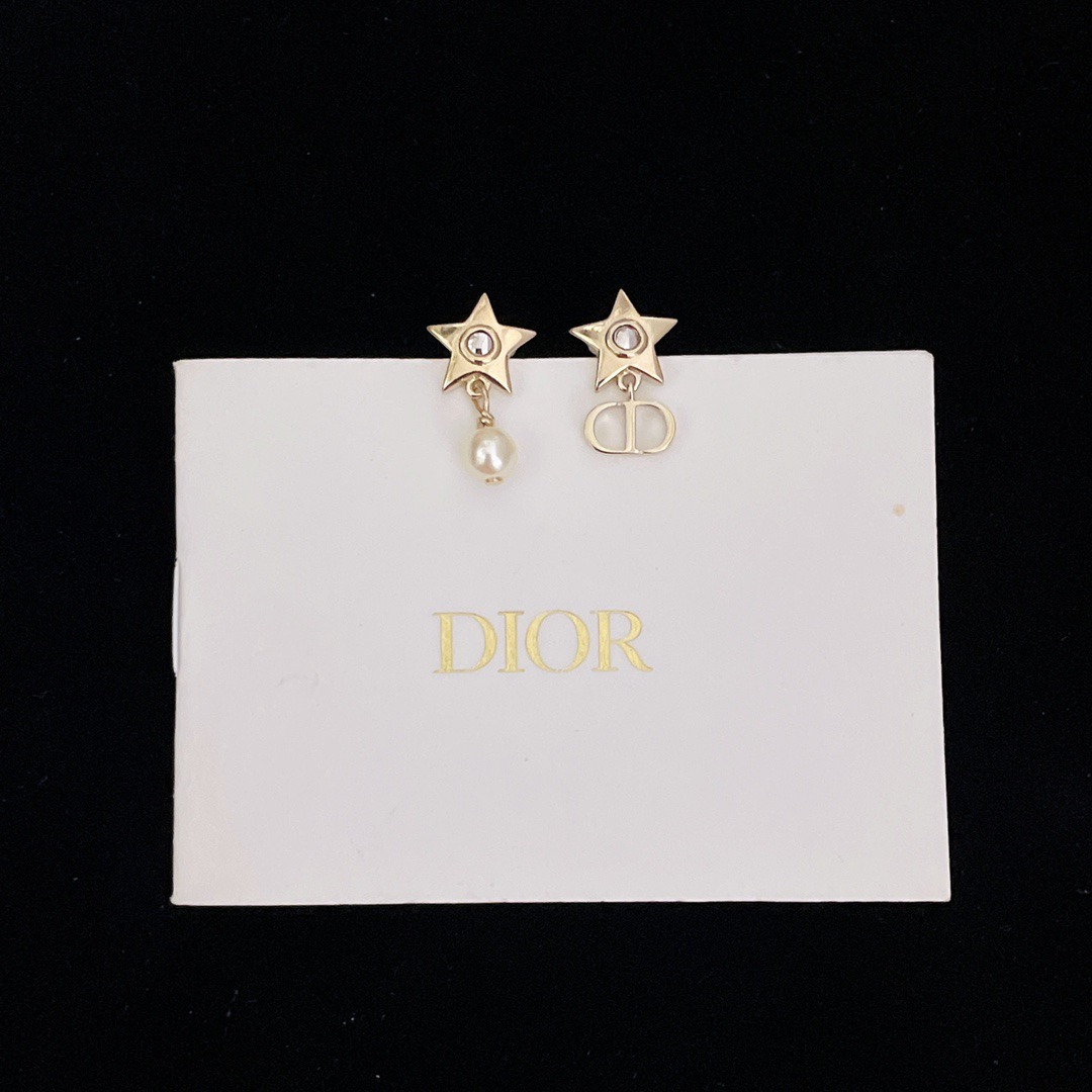 DIOR高仿星星耳釘時尚感滿滿專櫃同步